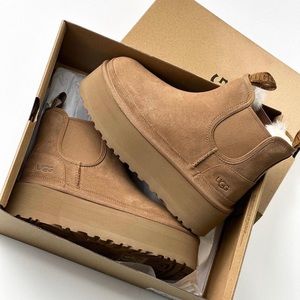 Platform Ugg boot brand new with box